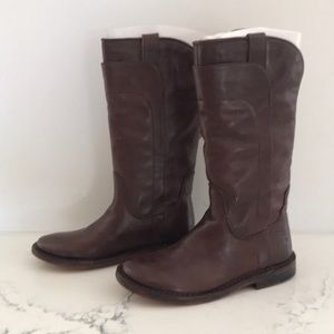 Girl’s Paige Tall Frye Boots sz 11